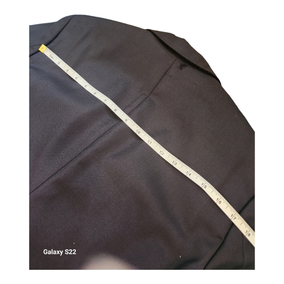 Hugo Boss Men's Blazer 38R, Solid Black, Single Breasted, 100% Wool - Picture 10 of 16